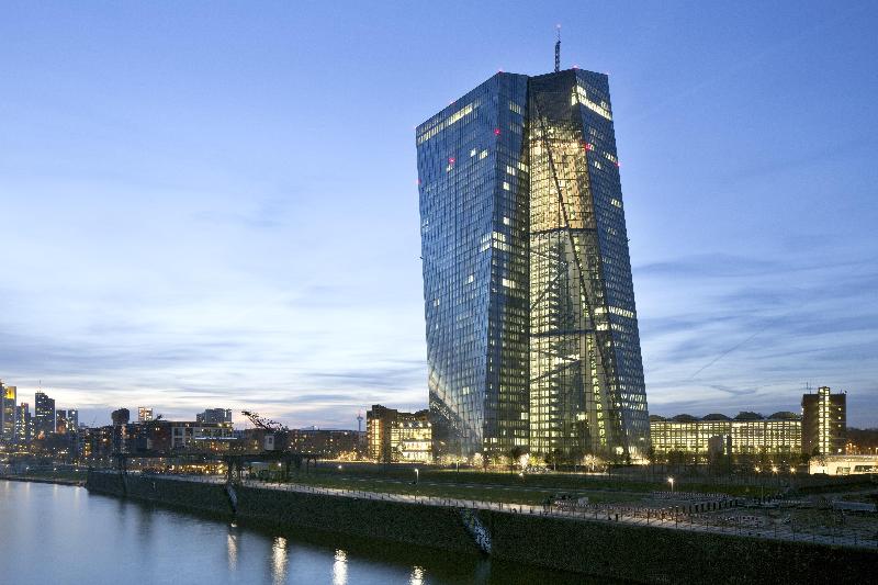 Premier Inn Frankfurt City Centre - Genel