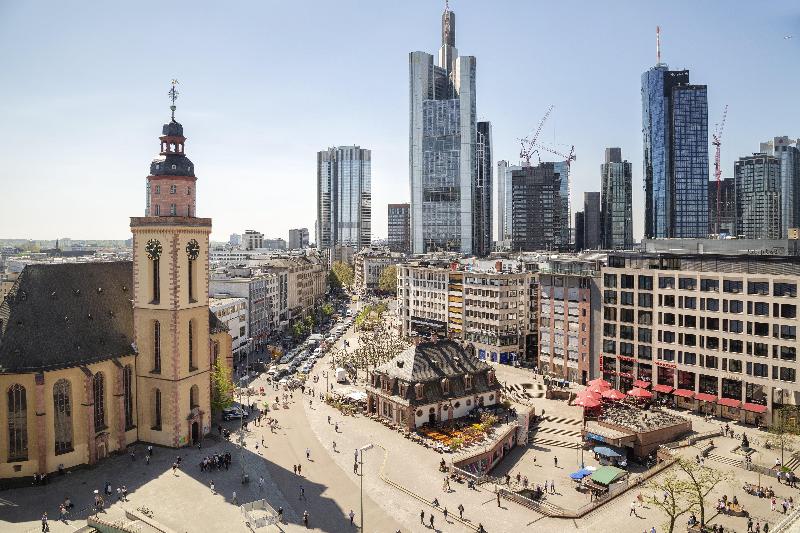 Premier Inn Frankfurt City Centre - Genel
