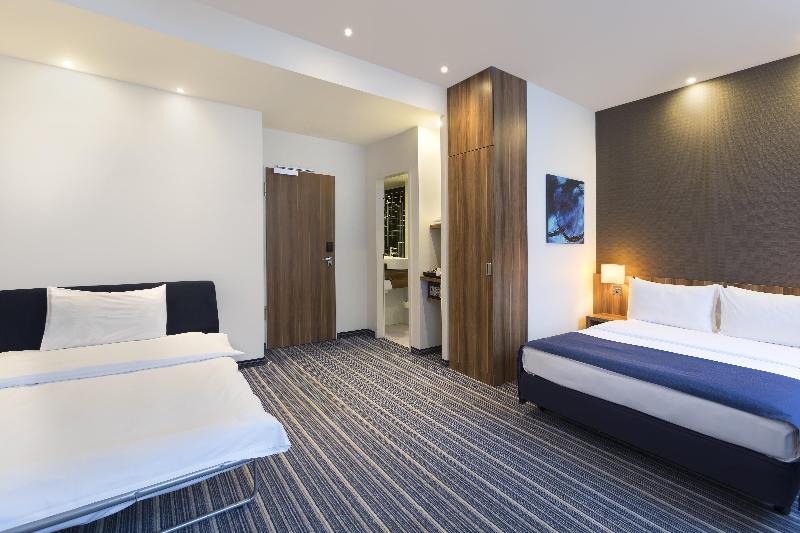 Premier Inn Frankfurt City Centre - Oda