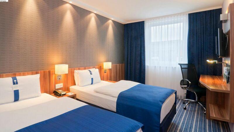 Premier Inn Frankfurt City Centre - Oda