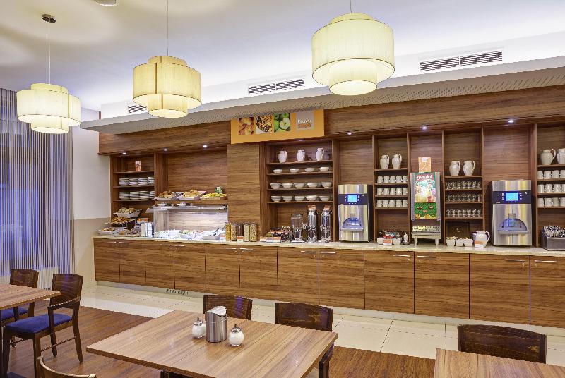 Premier Inn Frankfurt City Centre - Restoran