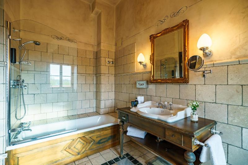 Schlosshotel Weyberhöfe - Oda