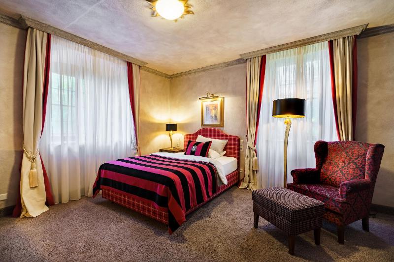 Schlosshotel Weyberhöfe - Oda