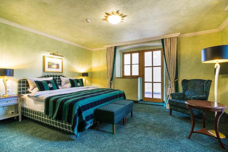 Schlosshotel Weyberhöfe - Oda