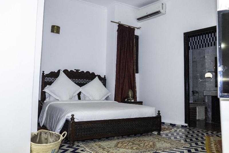 Riad El Yacout - Oda