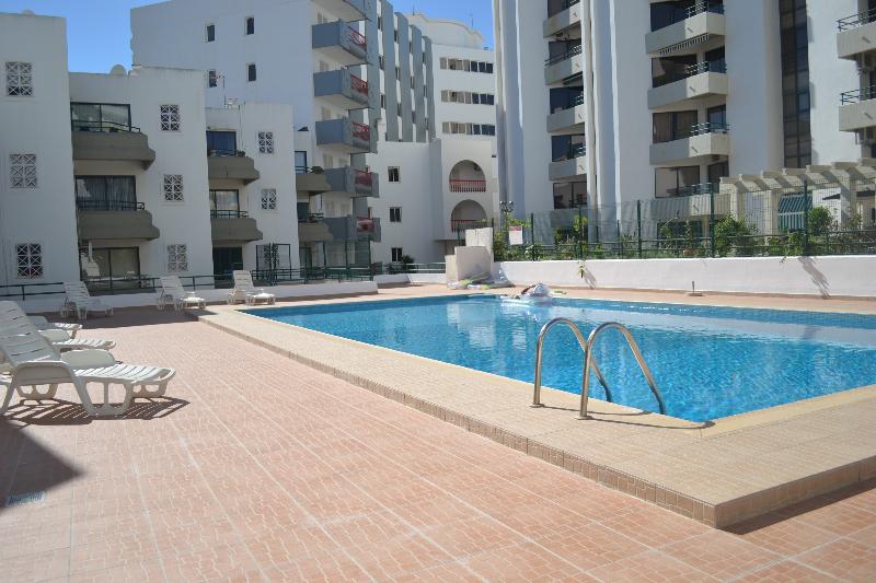Algamar Apartments by Garvetur - Havuz