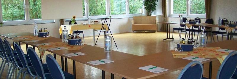 Klingerhof - Toplantı