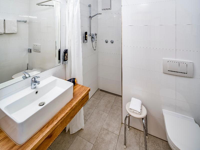 Sure Hotel by Best Western Rhoen Garden - Oda
