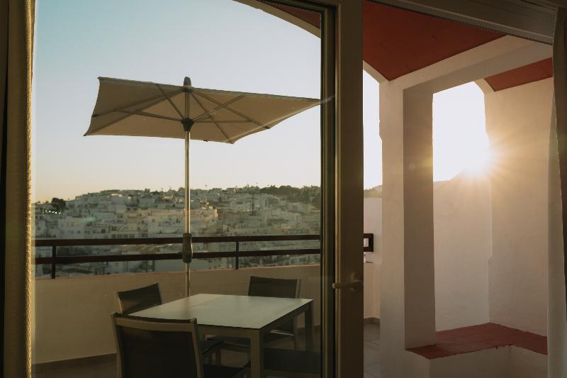 MUPA Apartments - Lobi