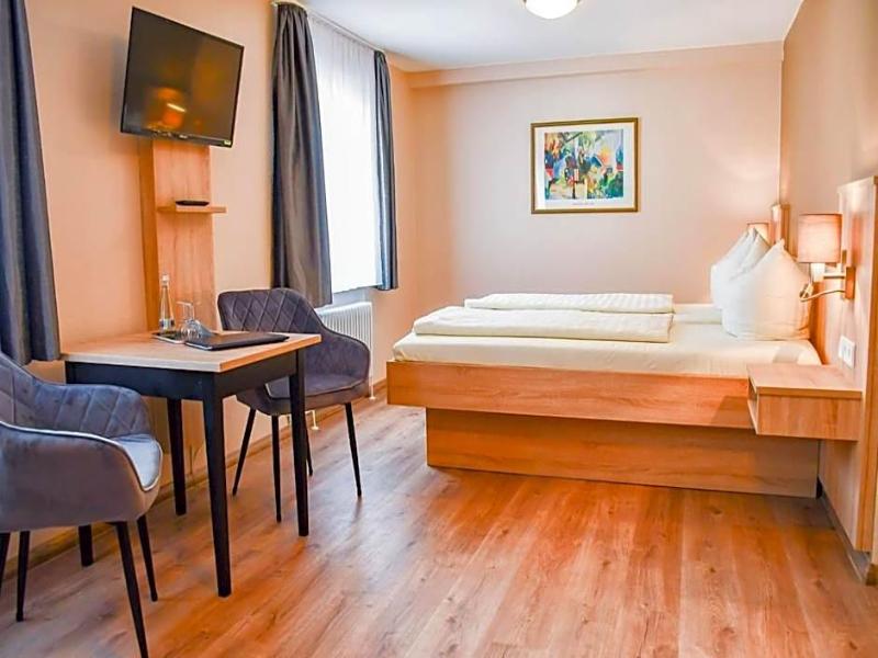 Kurgarten-Hotel - Genel