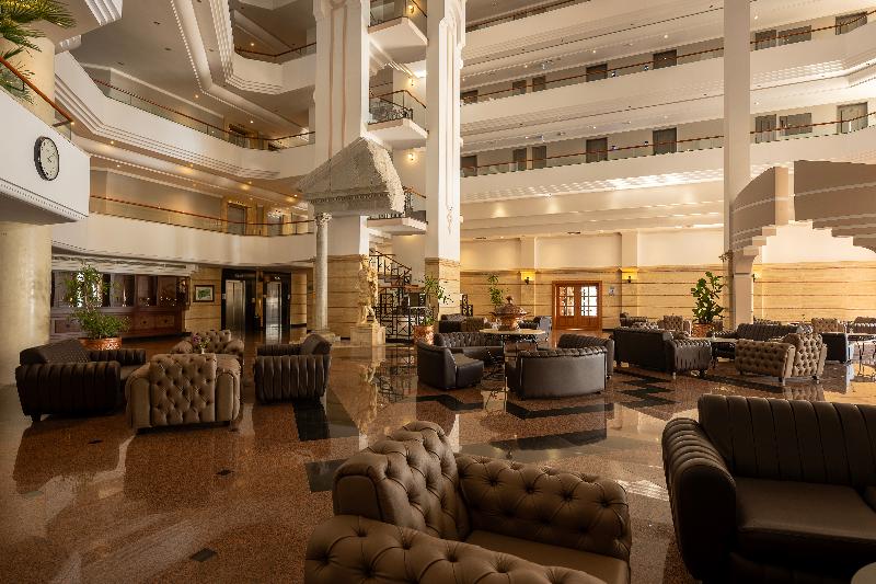 ADORA HOTEL & RESORT - Lobi