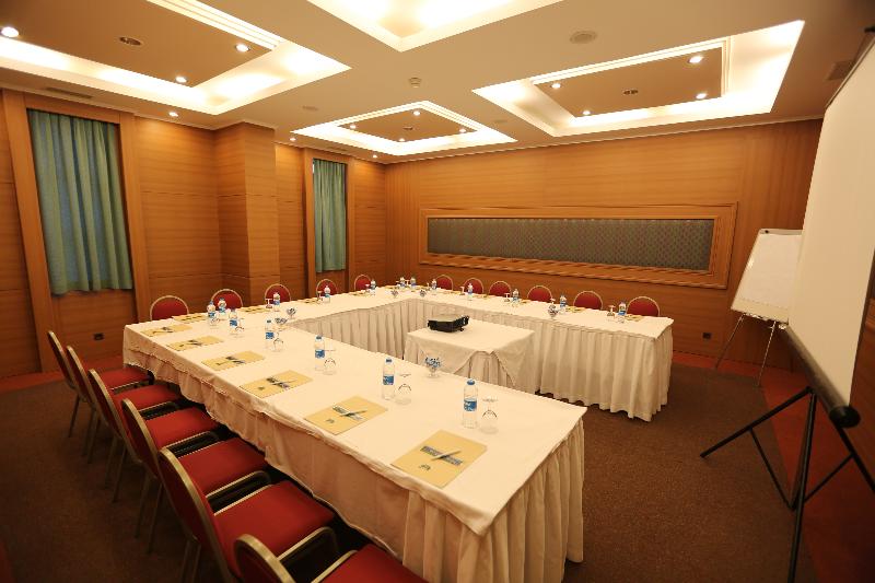 ADORA HOTEL & RESORT - Toplantı