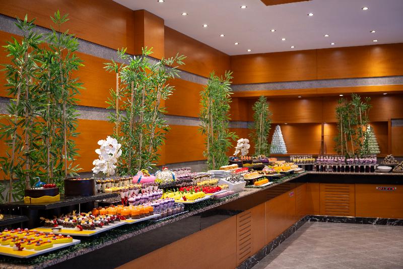ADORA HOTEL & RESORT - Restoran