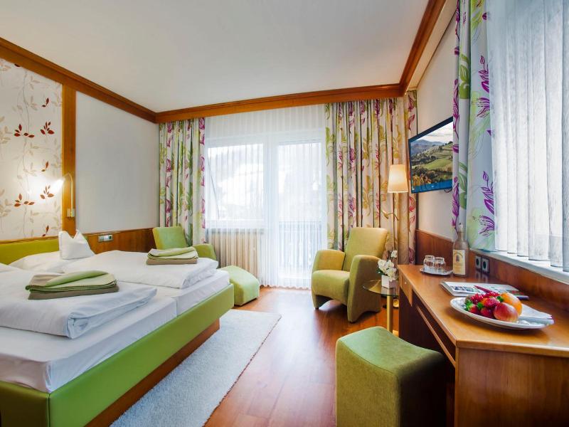 Flair Hotel Adlerbad - Oda