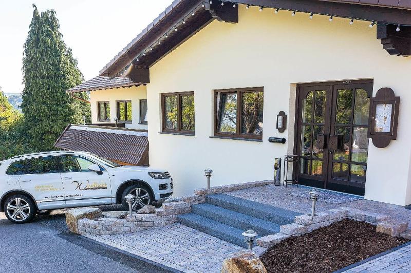 Kleines Landhotel Windlicht - Genel