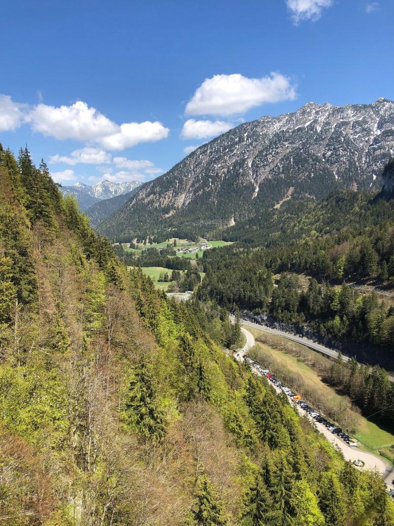 Huberhof - Genel