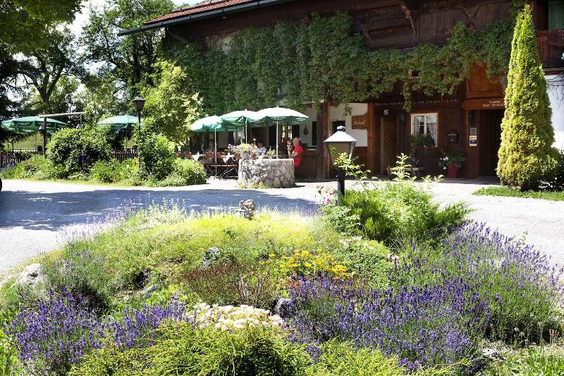 Huberhof - Genel