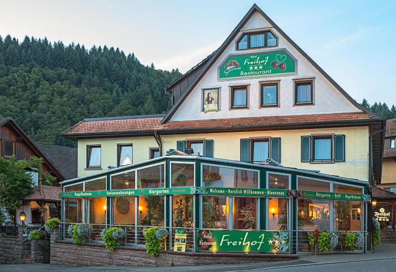 Hotel Restaurant Freihof - Genel