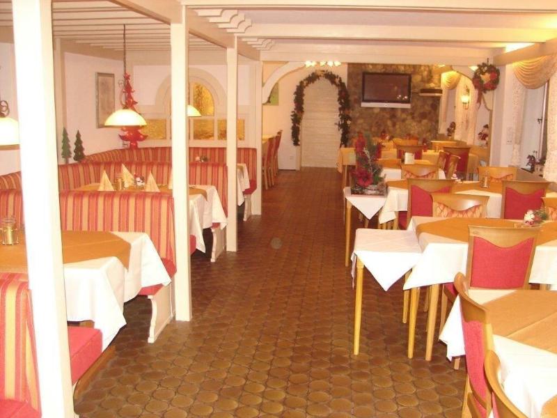 Hotel Restaurant Freihof - Restoran