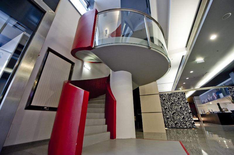 Pannonia Tower - Lobi