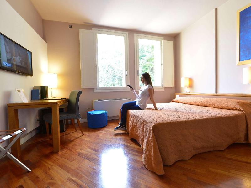 Hotel Ferrara - Oda