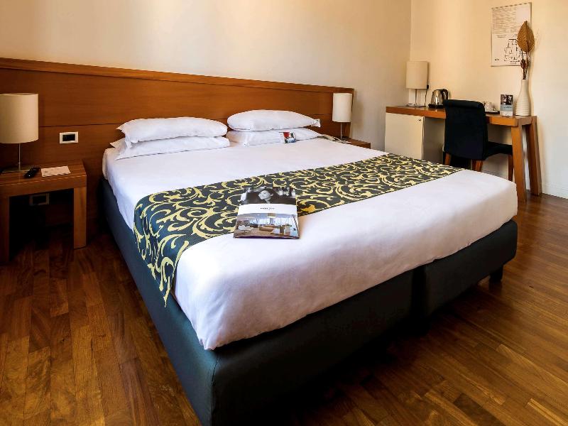 Hotel Ferrara - Oda