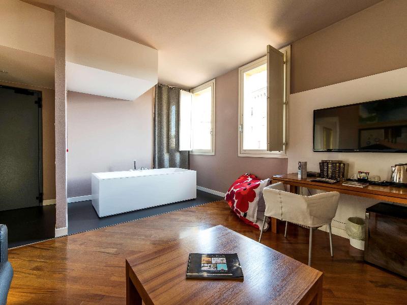 Hotel Ferrara - Oda