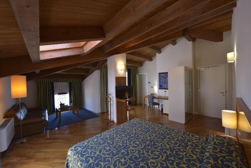 Hotel Ferrara - Oda