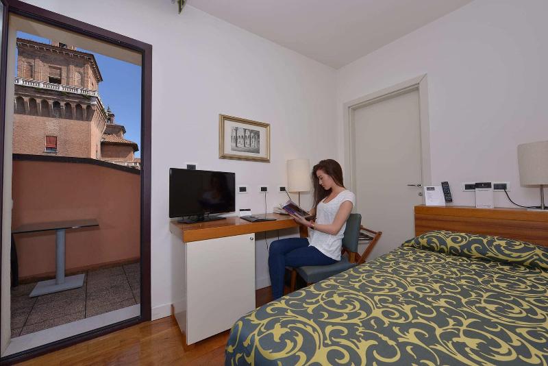 Hotel Ferrara - Oda