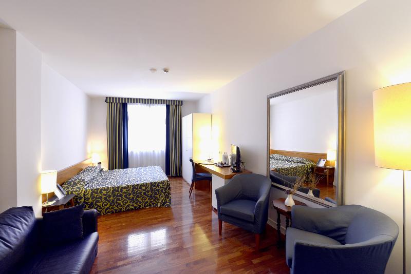 Hotel Ferrara - Oda