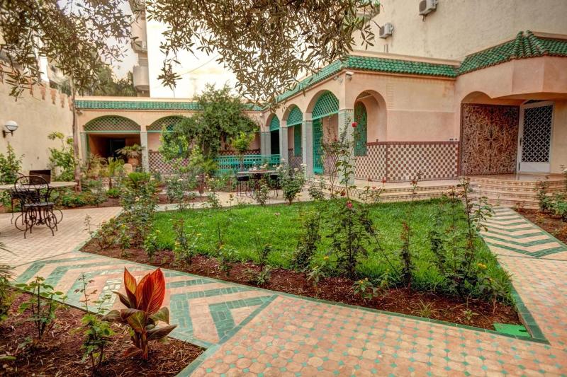 Riad Dar Ziryab - Genel