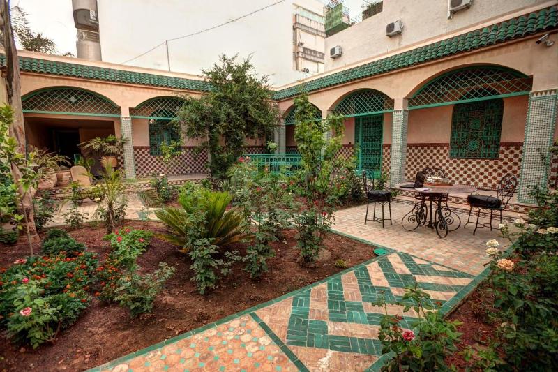 Riad Dar Ziryab - Genel
