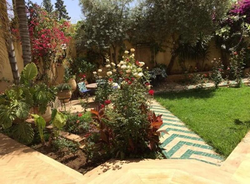 Riad Dar Ziryab - Genel