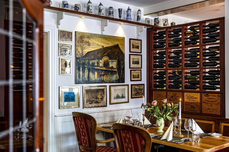 Romantik Hotel Historischer Krug - Restoran