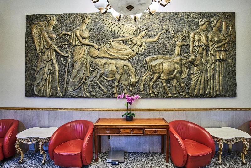 Flushing Hotel - Lobi