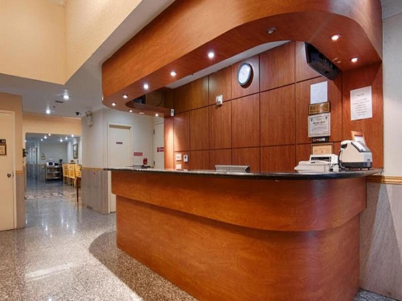 Flushing Hotel - Lobi
