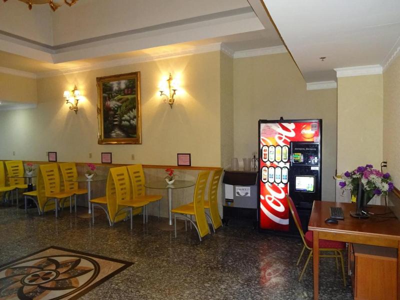 Flushing Hotel - Restoran