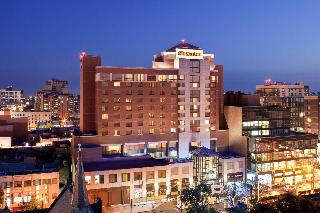 Sheraton Laguardia East otel fotoğrafı