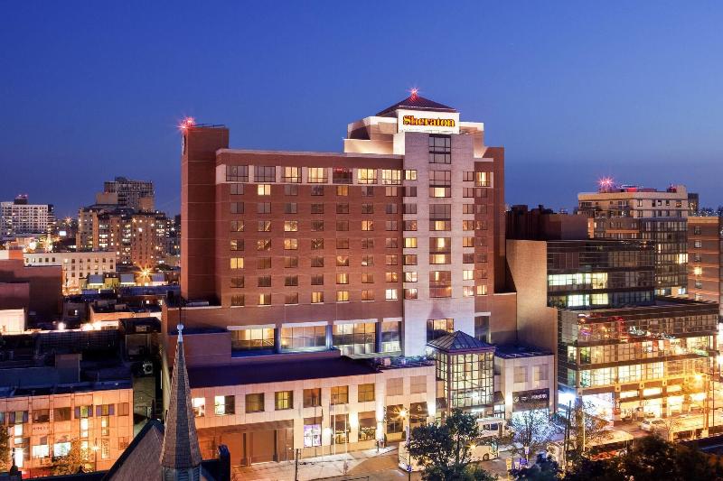 Sheraton Laguardia East - Genel