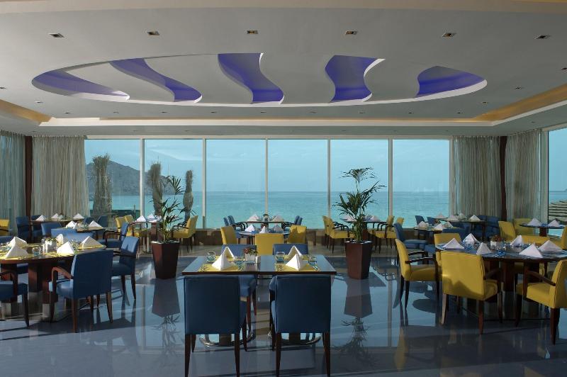 Oceanic Khorfakkan Resort & Spa - Restoran