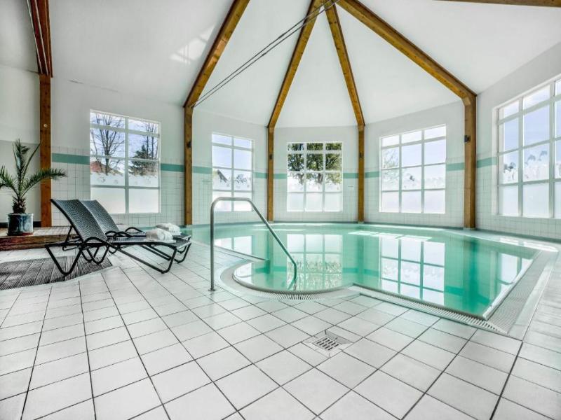 Kaiserhof Feldberg by Belvilla Resorts - Havuz