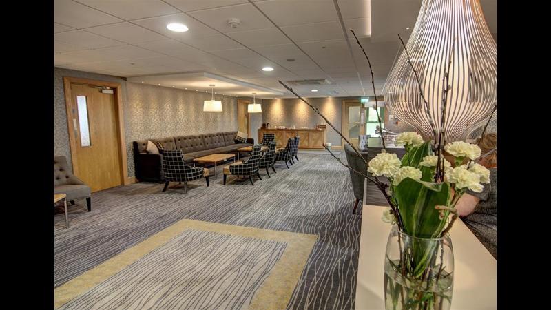 Silverbirch Hotel - Lobi