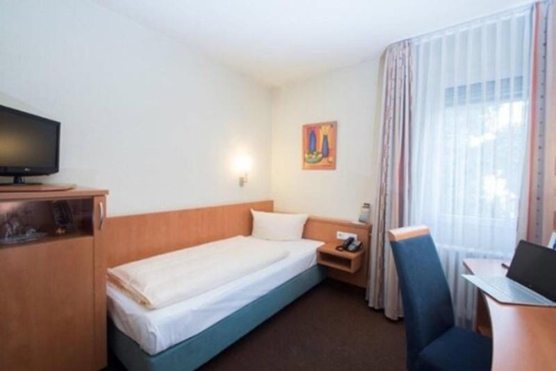 Motel Frankfurt by advena - Oda