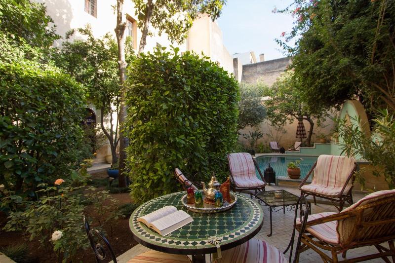 Riad Norma - Genel