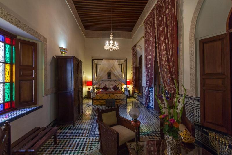 Riad Norma - Oda
