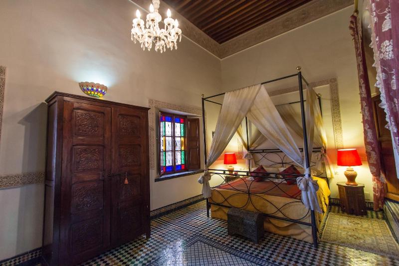 Riad Norma - Oda