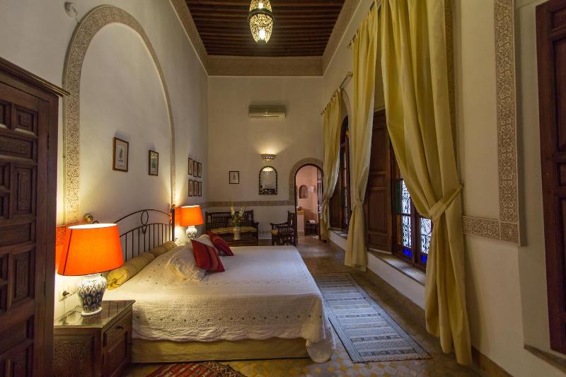 Riad Norma - Oda