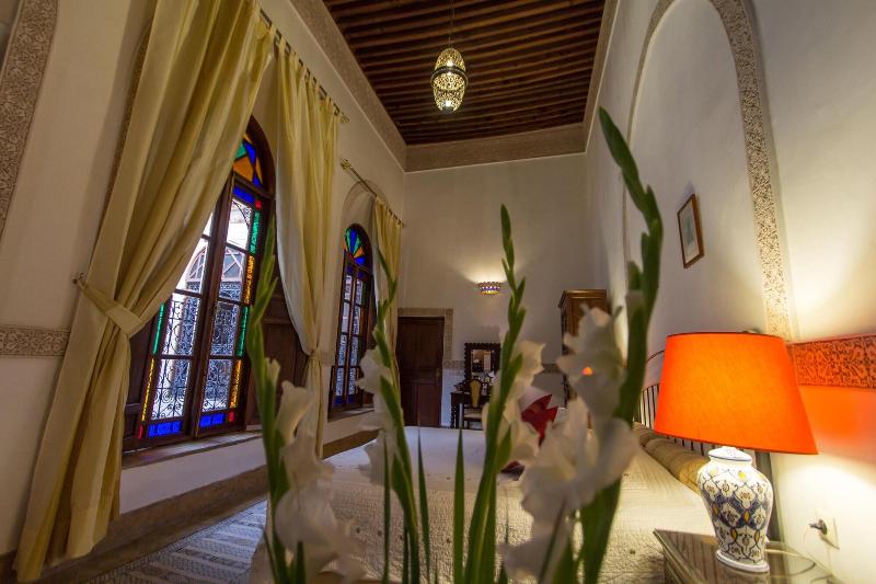 Riad Norma - Oda