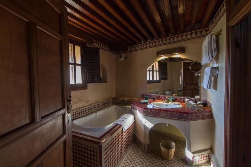 Riad Norma - Oda