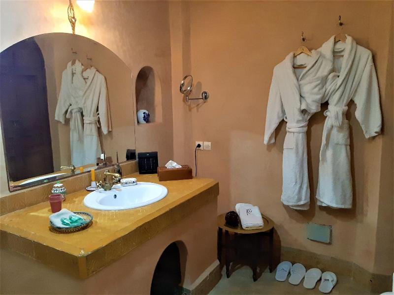 Riad Norma - Oda